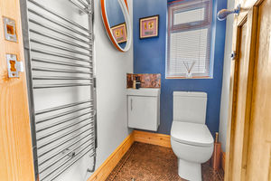 WC- click for photo gallery